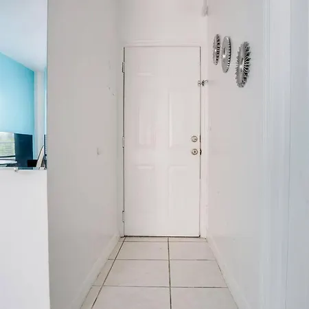Amazing Apartment In Miami Beach Extérieur photo